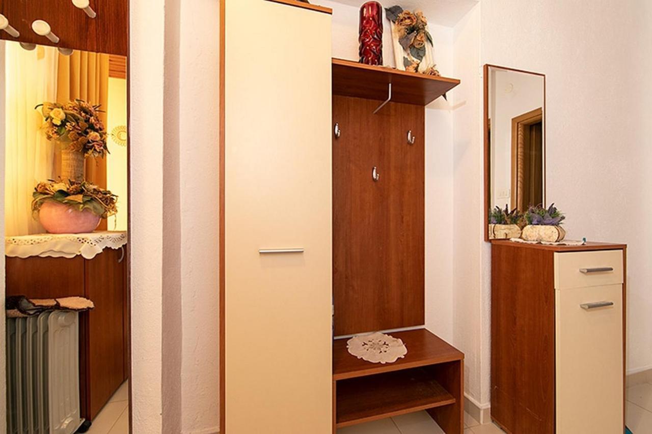 Apartment Tucepi 6695A Exterior foto